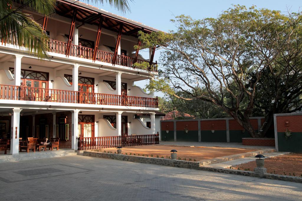 Wunderbar Beach Hotel Bentota Exterior foto